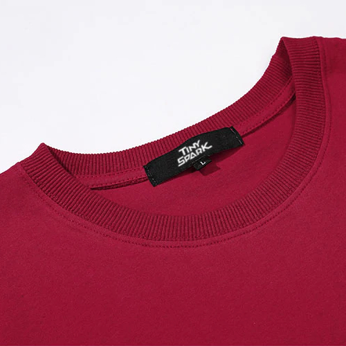 Noodles Plate on Waves Printed O-Neck Top